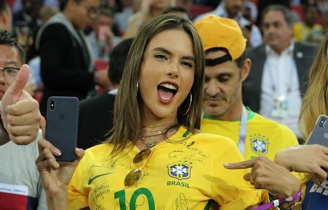 巴西球员在欧洲顶级联赛中创下进球纪录的简单介绍