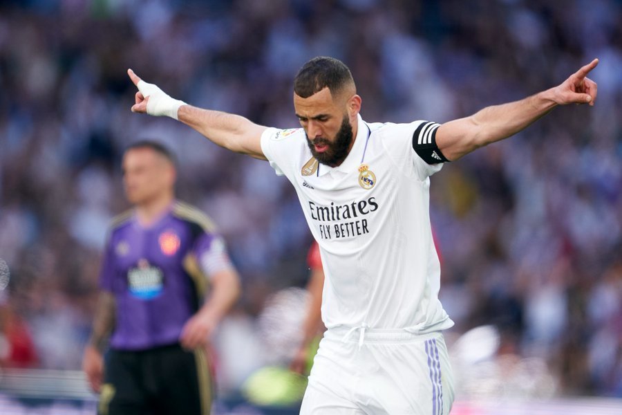 阿拉瓦主场大捷,夺得胜利 阿拉瓦主场大捷,夺得胜利