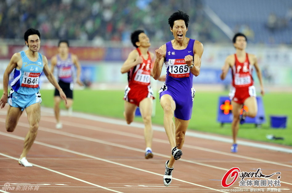 关于热门夺冠候选人展开角逐，胜者将晋级的信息