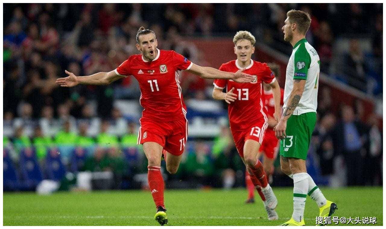 比利时在欧预赛比赛中轻松击败俄罗斯，实力强劲