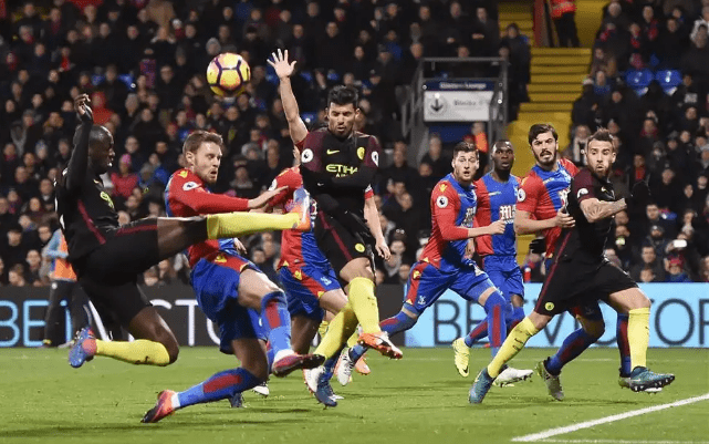 佛罗伦萨客场大捷!弗雷泽头槌绝杀助球队夺取胜利 佛罗伦萨客场大捷!弗雷泽头槌绝杀助球队夺取胜利