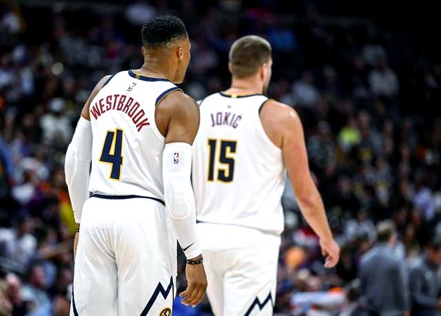 开云体育登录-猛龙队研究对手战术,力争在比赛中取胜