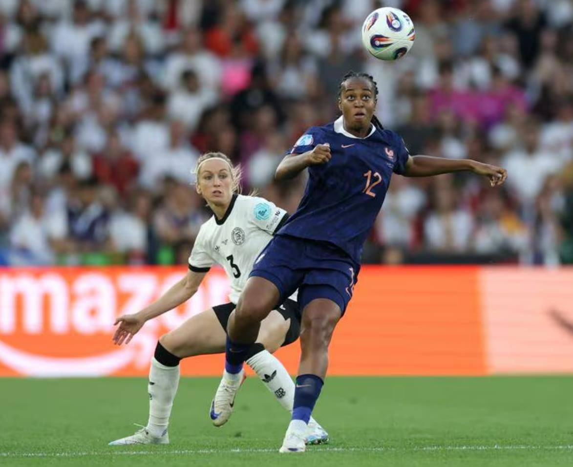 开云体育官方网站-欧锦赛强队相遇,胜者晋级半决赛