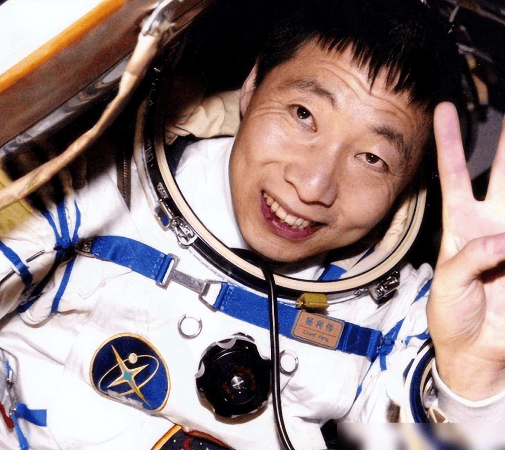 开云体育APP下载-华天永昌豪取三分,绝不畏惧强敌