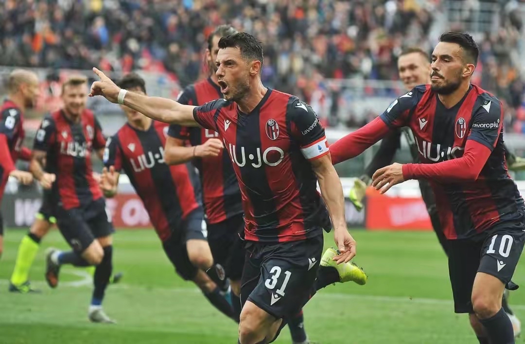 开云体育官网-AC米兰客场战平都灵,艰难保持不败纪录!的简单介绍