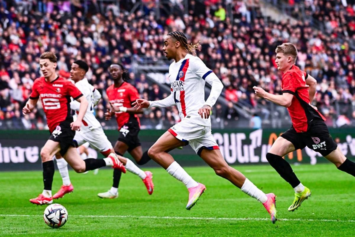 雷恩主场不敌梅斯，遭遇法甲两连败