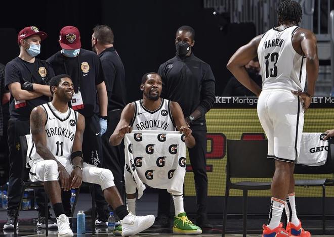 欧洲劲旅在关键时刻逆袭，掀起风潮