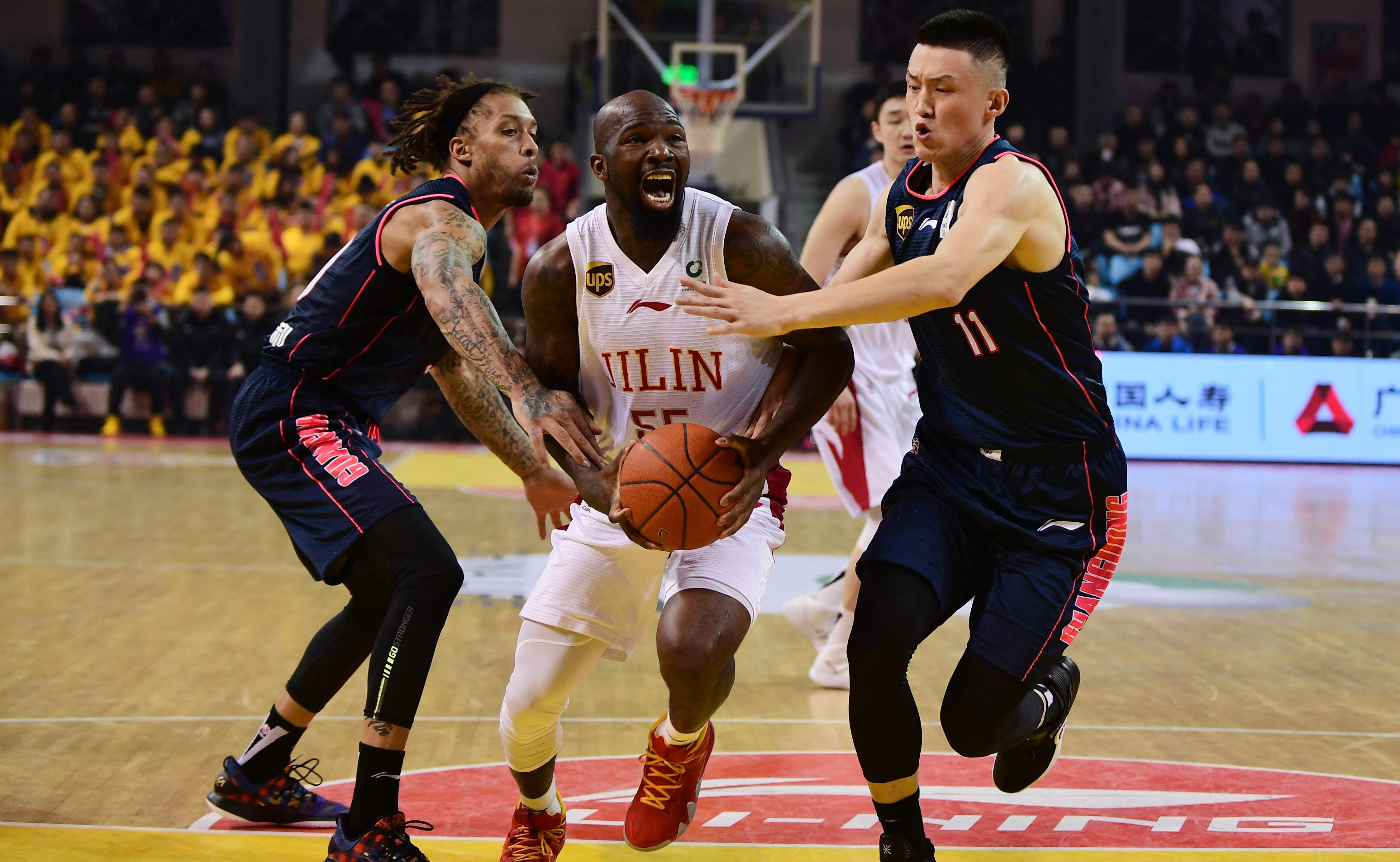 关于完整报道本赛季男篮职业联赛的竞争激烈的信息 关于完整报道本赛季男篮职业联赛的竞争激烈的信息