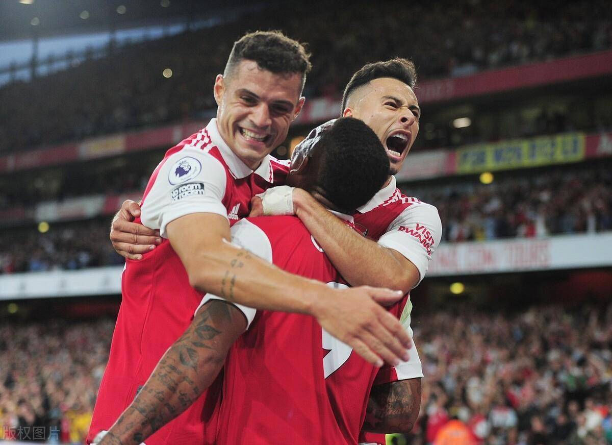 包含阿斯顿马丁险胜红牛二队,皮亚斯特里带队取胜的词条 包含阿斯顿马丁险胜红牛二队,皮亚斯特里带队取胜的词条